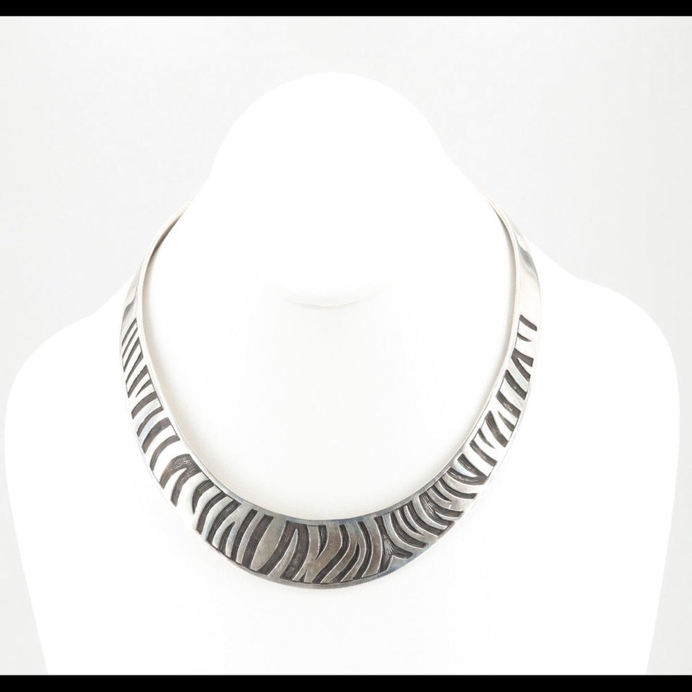 Sterling Silver Stripes Collar Necklace